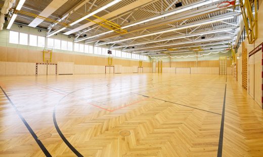 Dreifachsporthalle