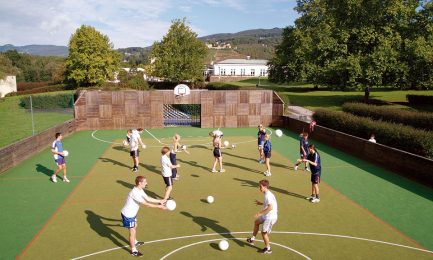 Funcourt