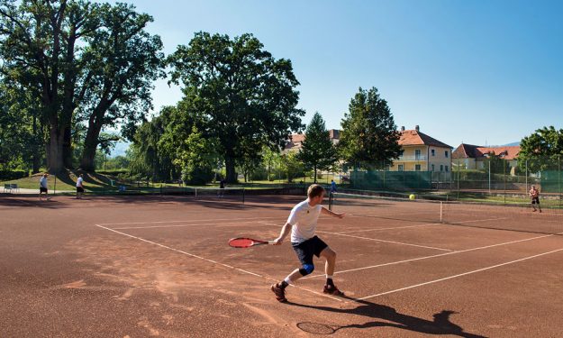 Tennisplätze